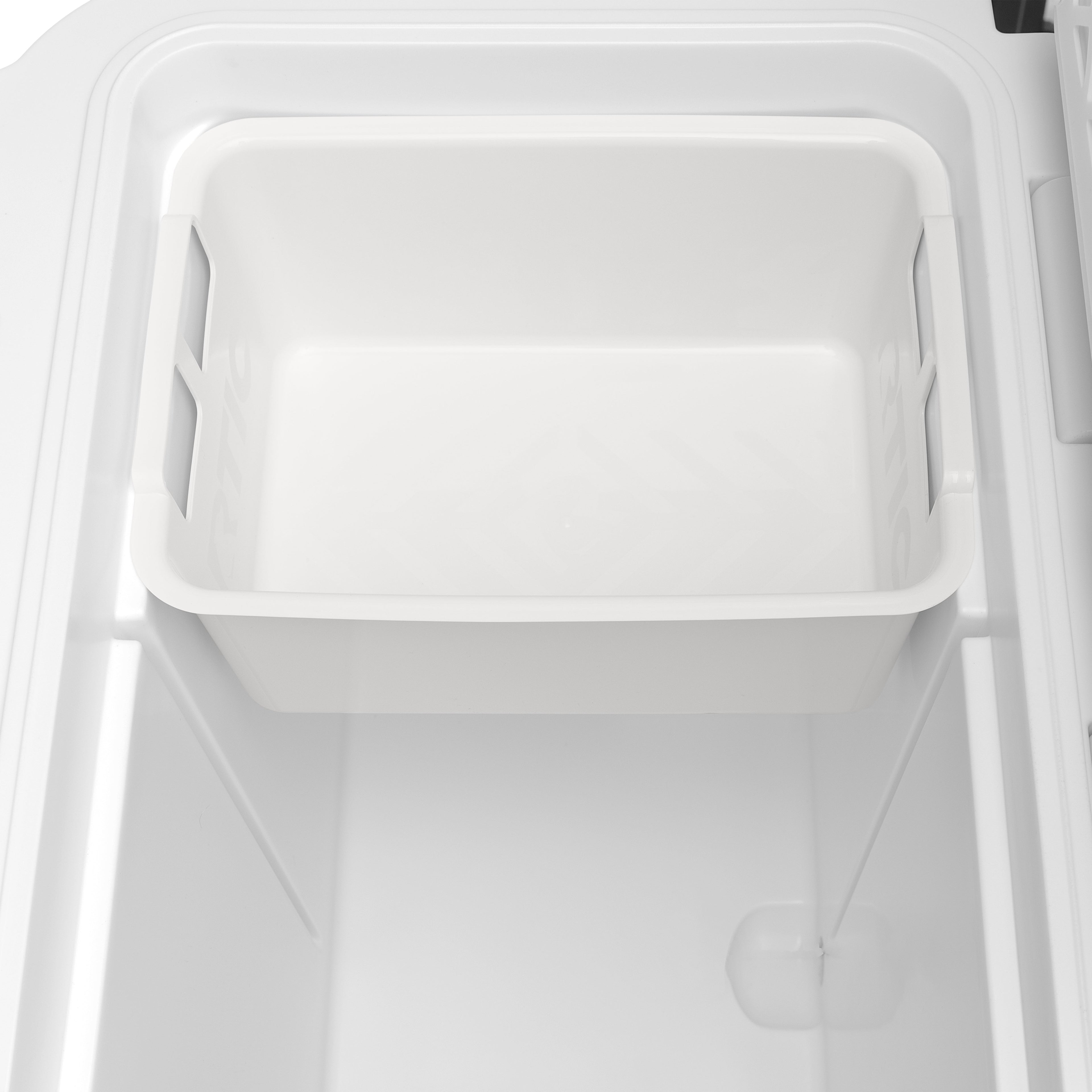 45 QT Ultra-Tough Wheeled Cooler