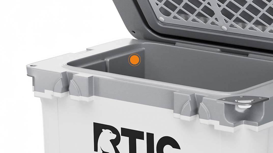 22 QT Ultra-Light Cooler
